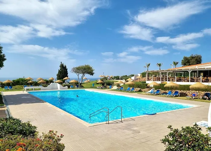 Nyaraló Algarve House With Seaview And Pool